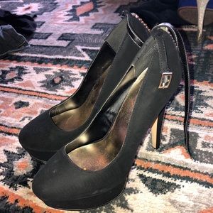 black and gold heels